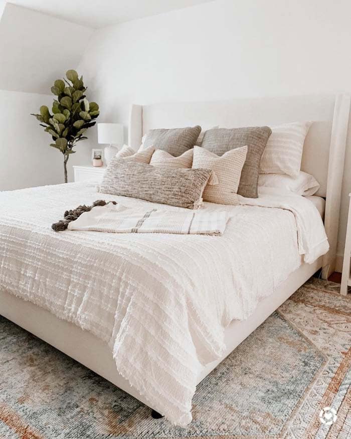 White and Gray Textiles Make It Unique