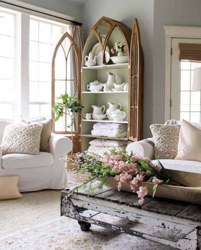 Gothic Revival Hutch Holds Pitchers and Tureens