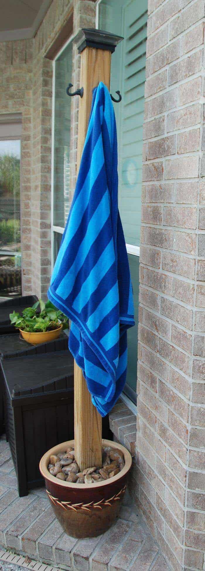 DIY Towel Hanger for Poolside Convenience