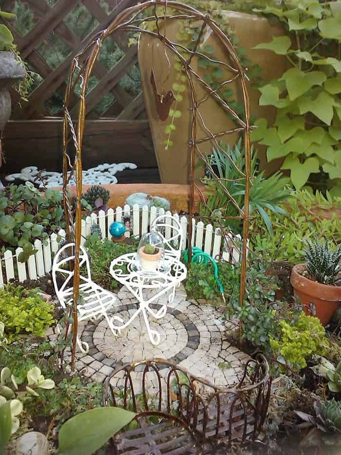 Construct a Mini Abor for Your Fairy Garden