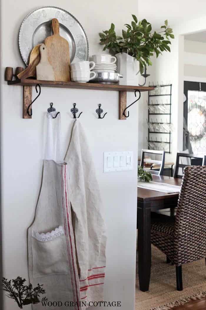 Charming Shelf Display And Apron Hanger