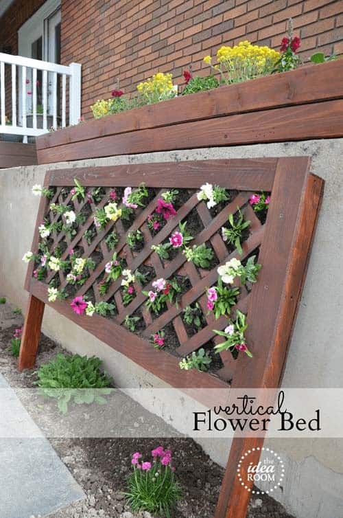 Vertical Lattice Flower Bed Planter