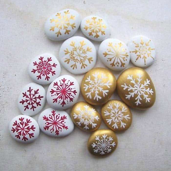 Christmas Painted Rocks