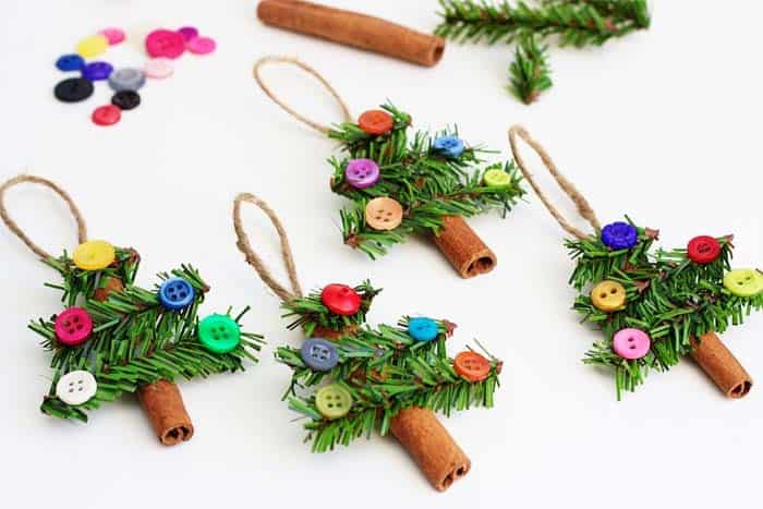 DIY Christmas Tree Ornaments for a Personal Touch