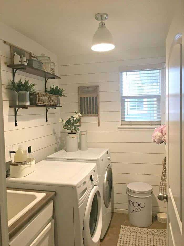 Shiplap Adds Farmhouse Charm