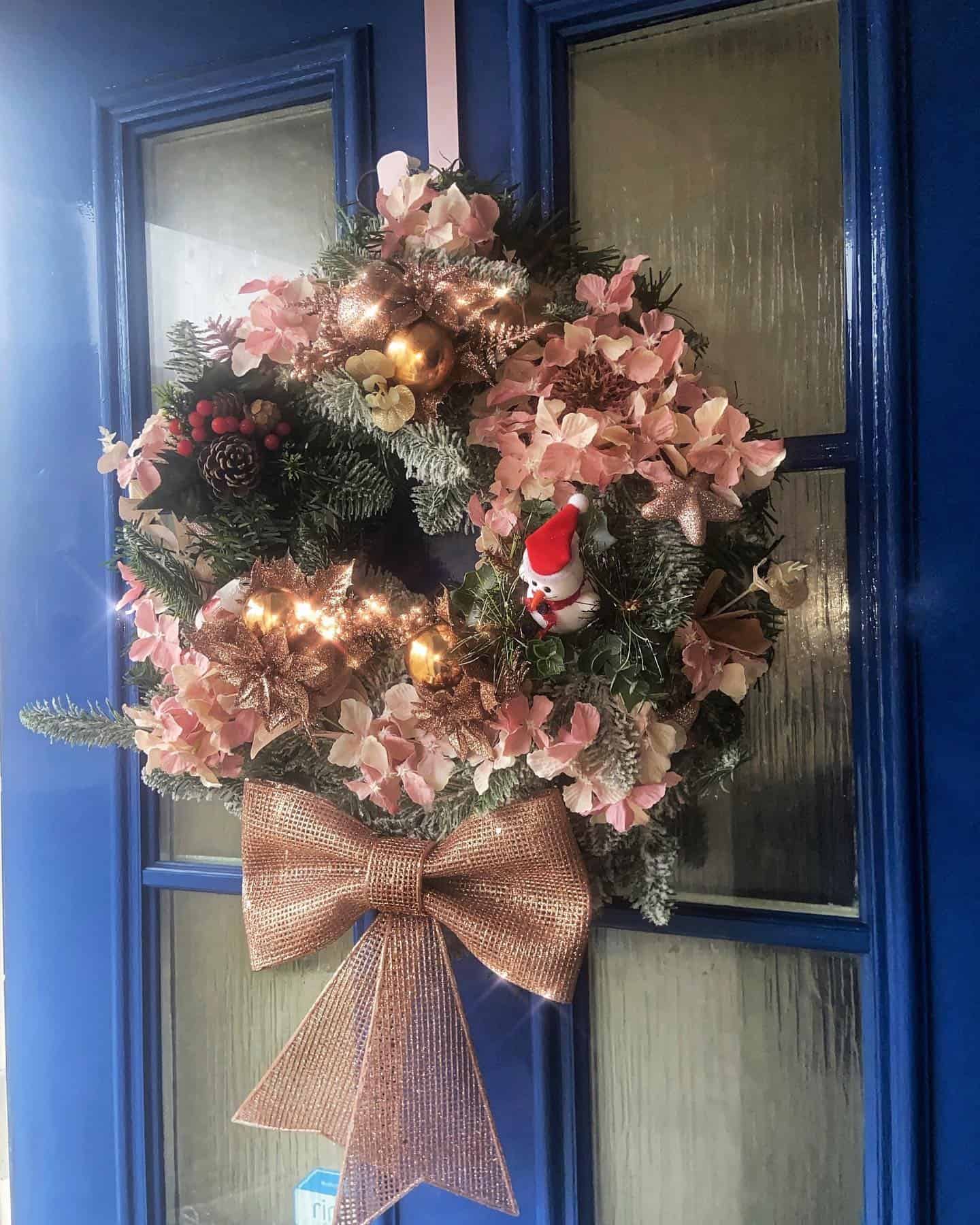 Rose Gold Hydrangeas As Wreath Decorations