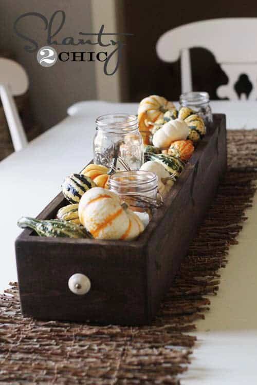 Transform Your Dining Table into a Pumpkin Fall Oasis