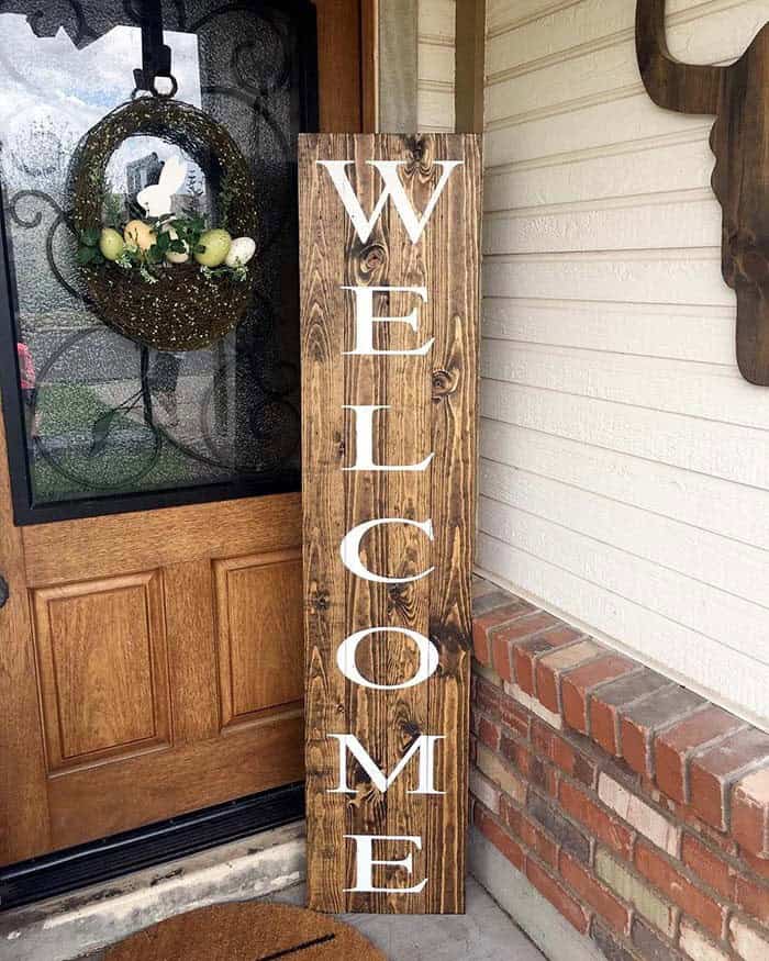 Make a Rustic Welcome Sign to Celebrate Easter