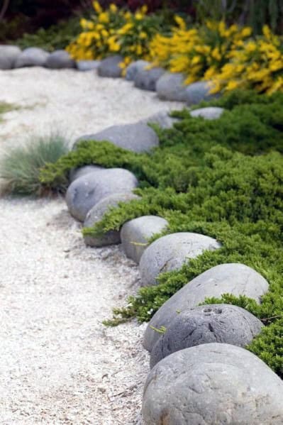 Zen Garden Edging with Circular Stones and Sand