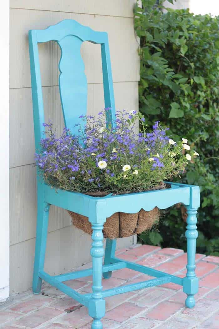 Turn An Old Chair into a Vintage Flower Container