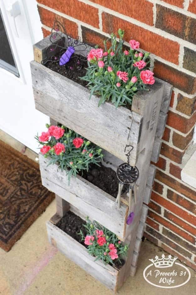 Turn a Half Pallet into a Symmetrical Front Door Planter