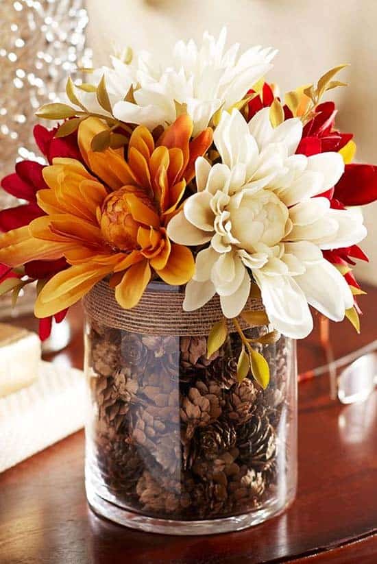 Capture Autumn Ambience with a Colorful Dahlia Centerpiece