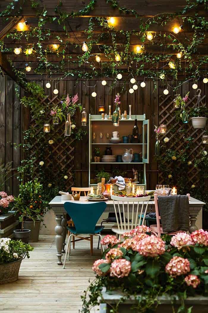 Light up Your Pergola with Nature’s Help