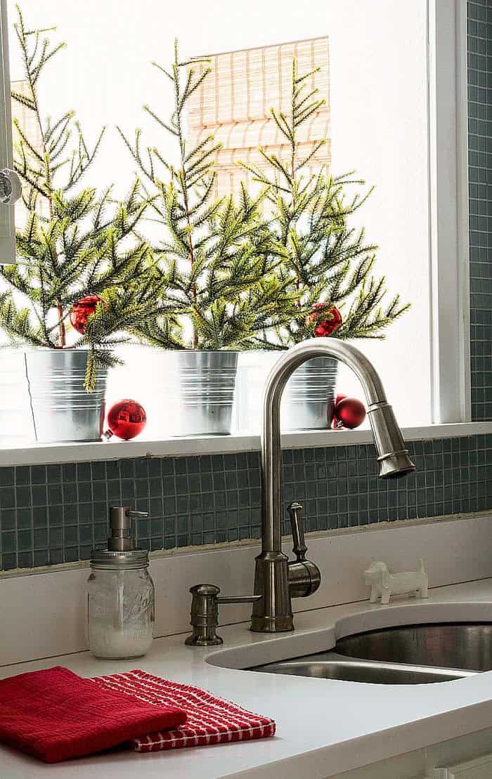 Upcycle Galvanized Buckets into Christmas Tree Decor