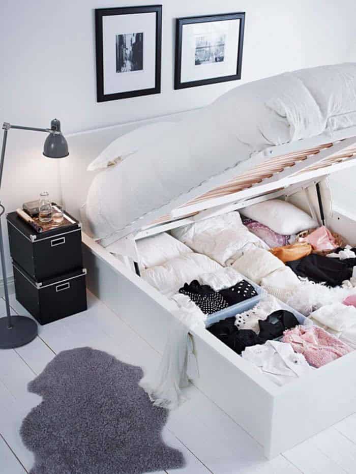 Creative Solution for Storing Seasonal Clothing and Linen