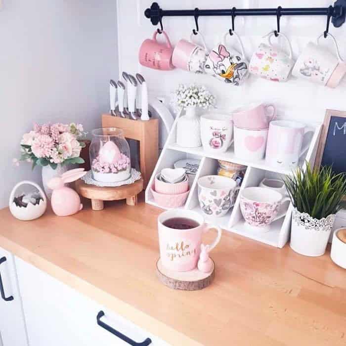 Make A Cute Tea Center With Hanging Mugs