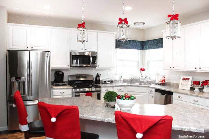 Remodel Your Kitchen with Red Hats and Bows