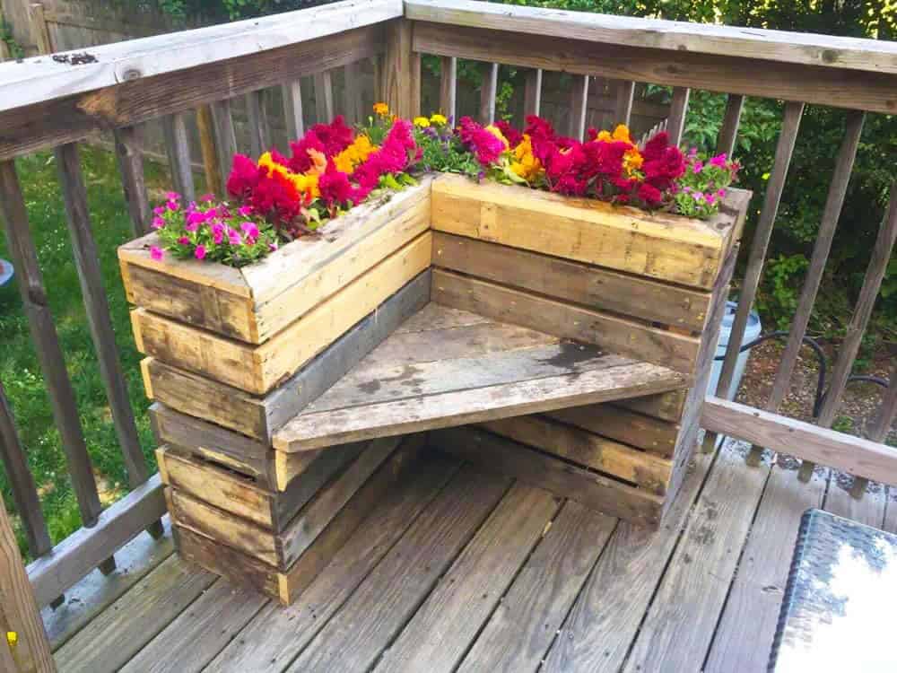 Deck Corner Planter