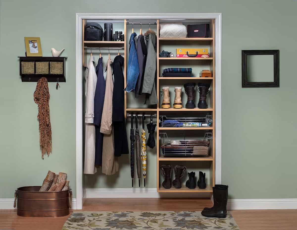 Try a Built-In Open Closet