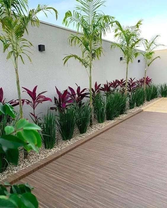 Tropical Landscape Along A Fence Idea