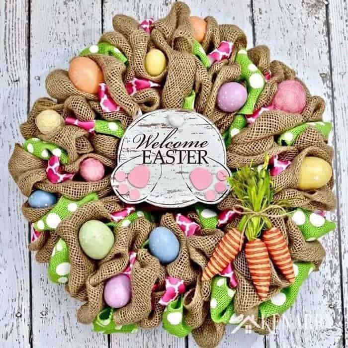 Upgrade Your Fence with an Egg and Burlap Wreath