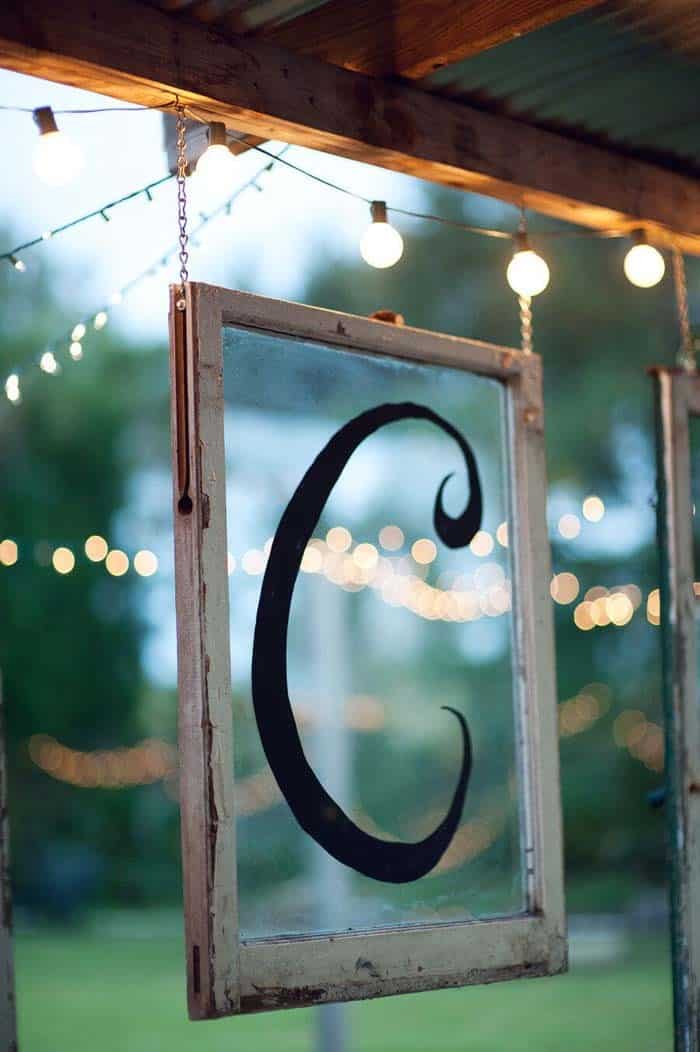 Personalize Your Porch with a Splendid Illuminated Sign