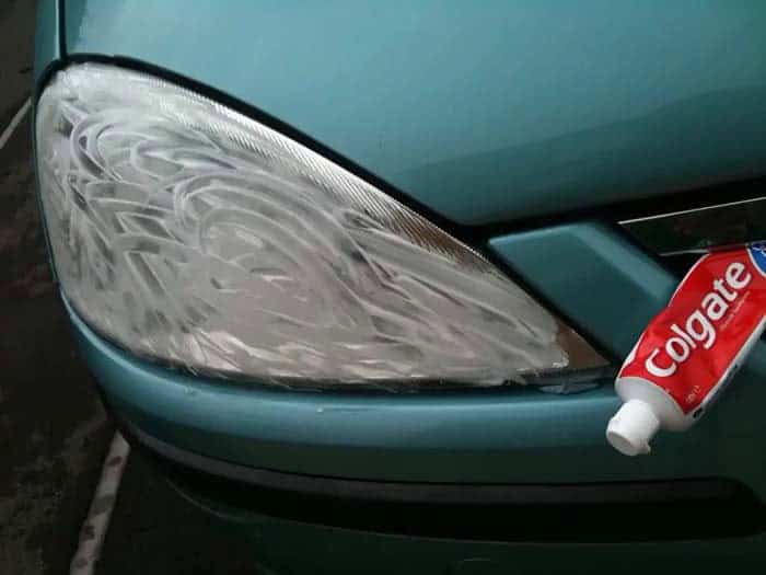 Clean Your Car’s Headlights Using Toothpaste