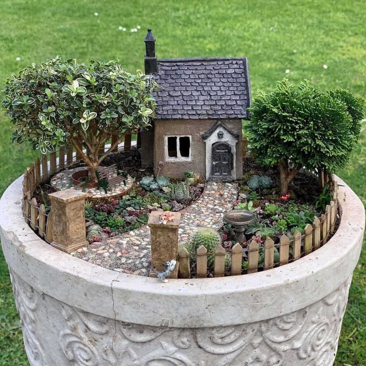 English-inspired Fairy Garden