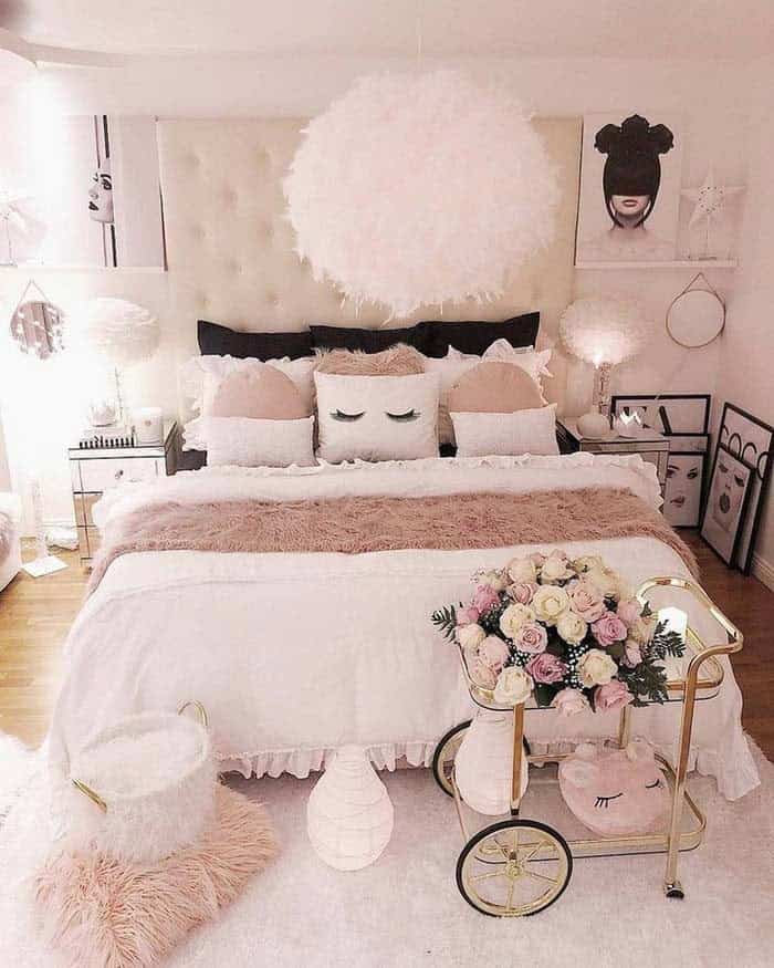 Teenage Girl’s Room with Pink and White Accents