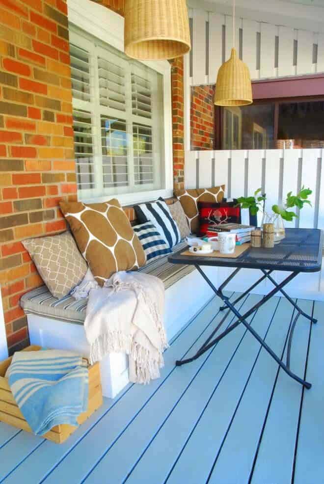 Add Cozy Touches to Your Front Porch