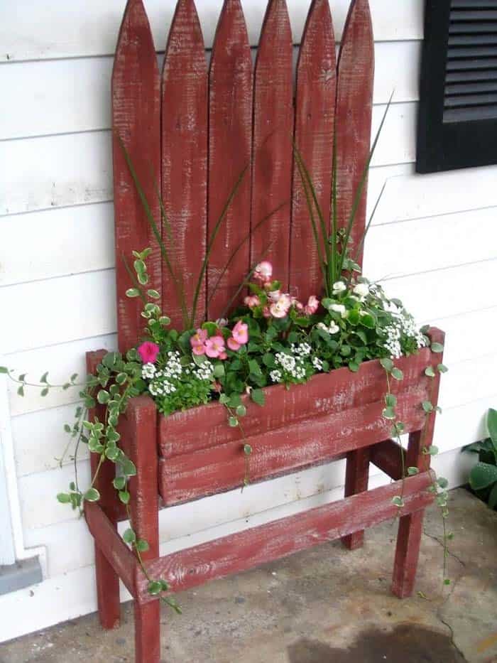 Make a Flower Stand from Reclaimed Wood