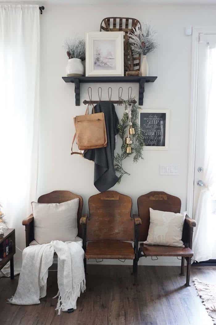 Repurposed Vintage Entryway Seating