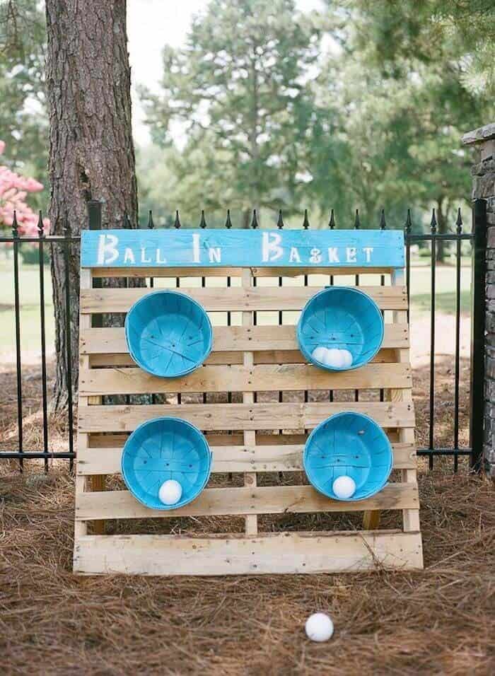 Wood Pallet Carnival Basket Throw