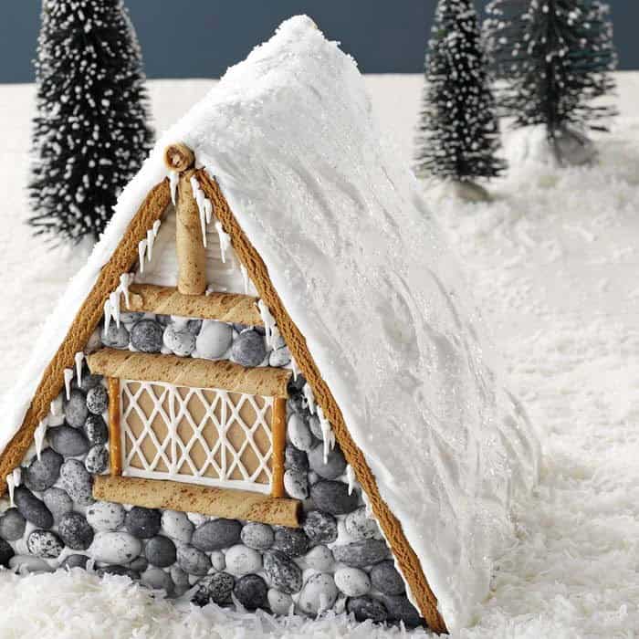 Be Creative with a Gingerbread Winter Lodge