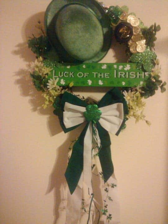 Irish Shamrock Wreath with Leprechaun Hat