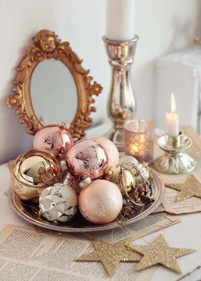 Retro Glittering Pink Christmas