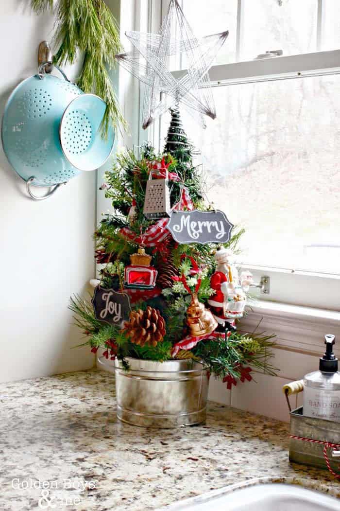 Decorate Your Christmas Tree with Small Kitchen Tools