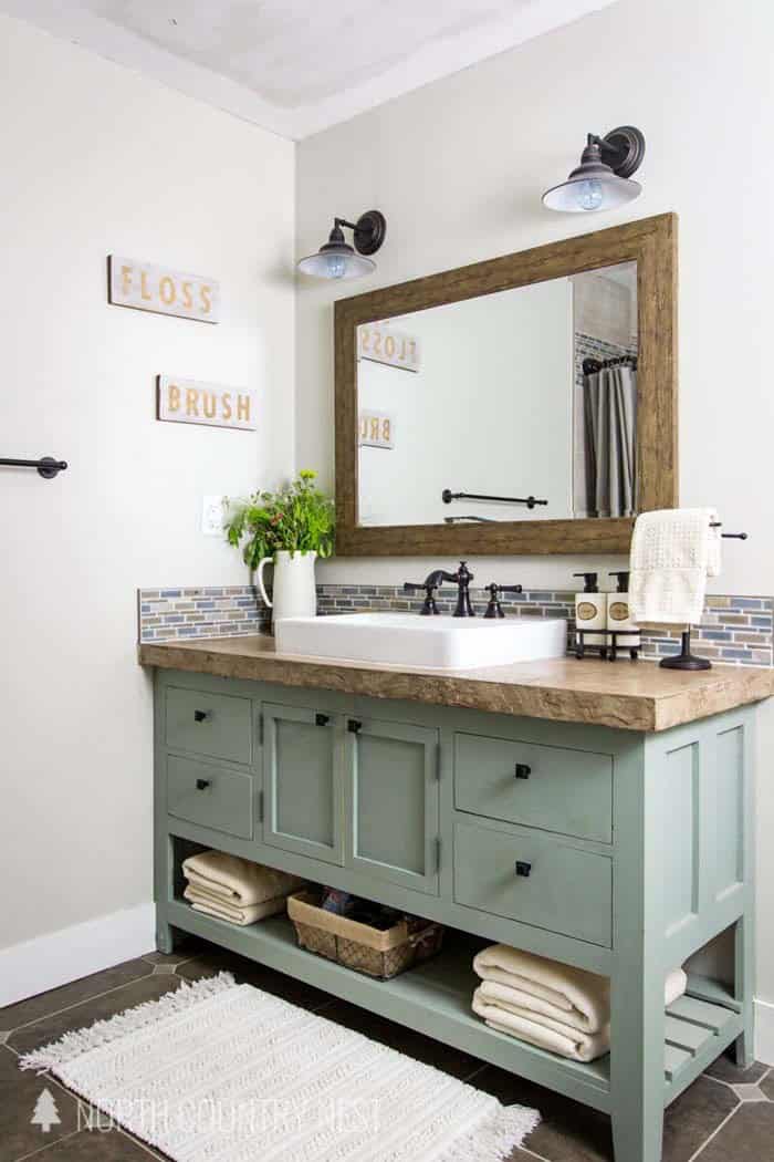 Modern Farmhouse Style Sink With Wood Framed Mirror