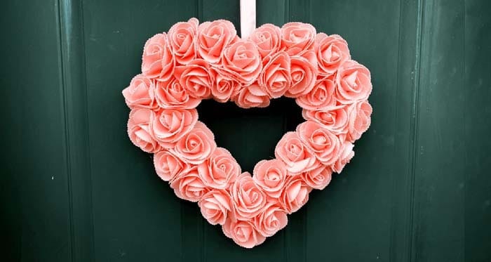 Romantic Heart Shaped Rose Wreath