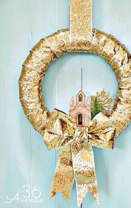 Make Your Own Glittering Wreath