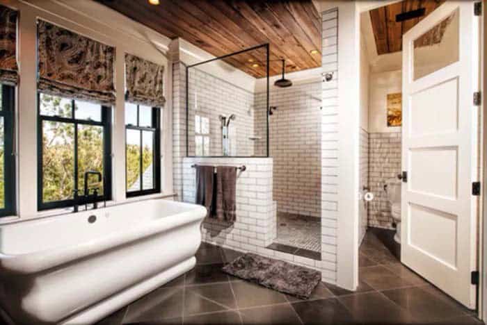 Classic Style In Traditional Bath