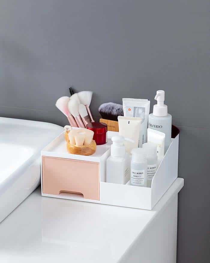 Get a Polished Look with a Sink Side Cosmetics Organizer