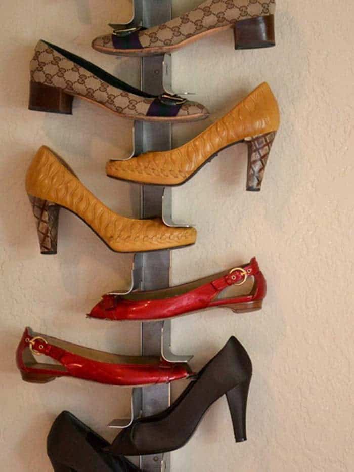 Add Splendour to Your Home with a Metal Shoe Mount