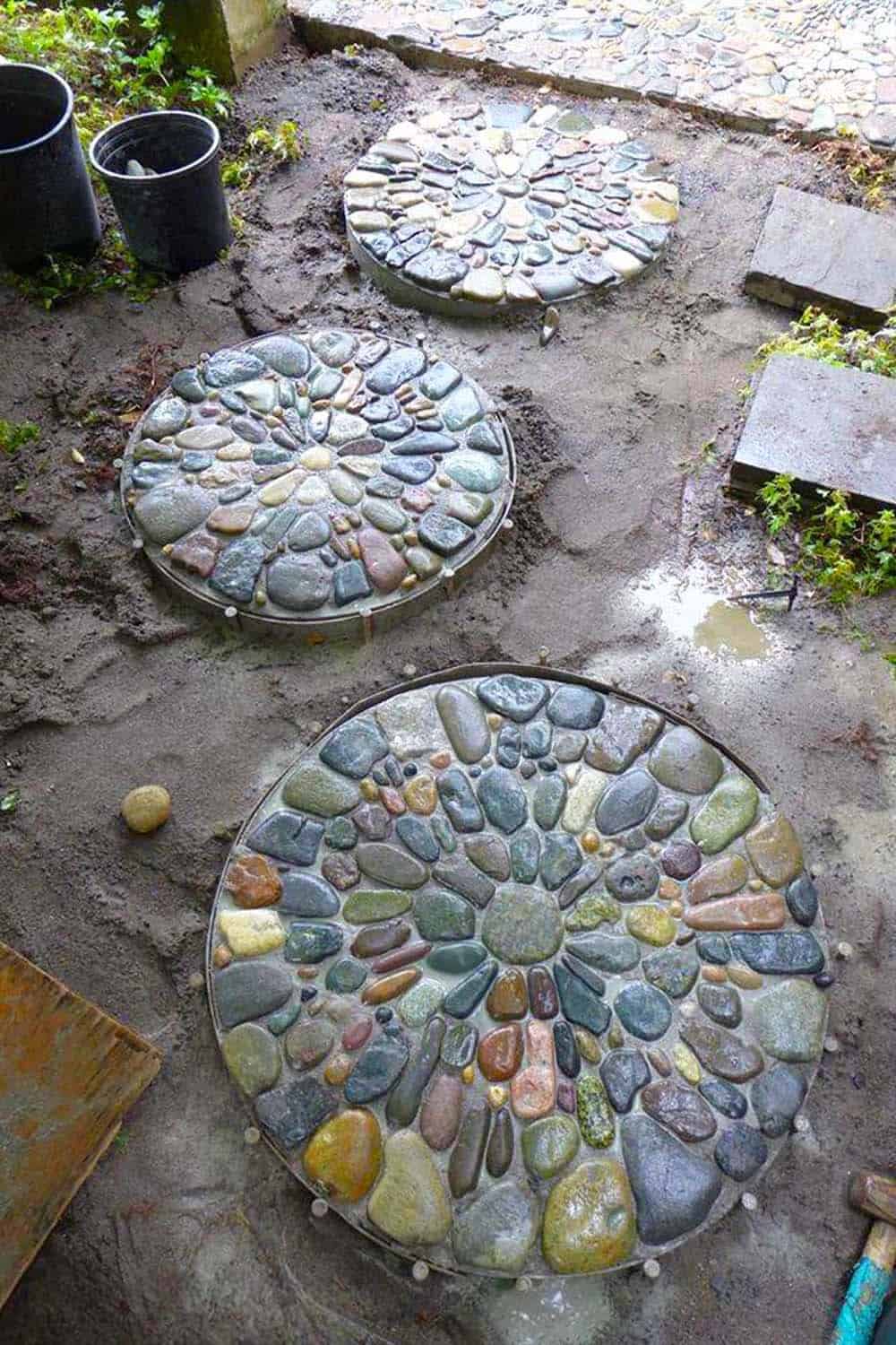 Pebble Mosaic Stepping Stones