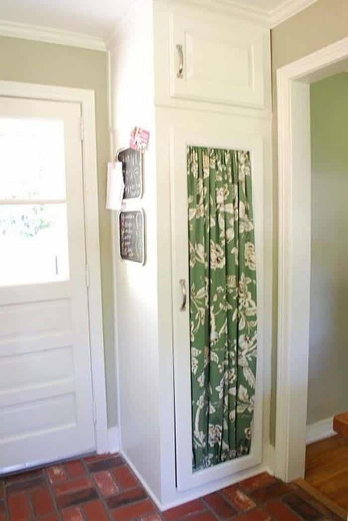 Embrace Minimalism with a Curtain Closet Door