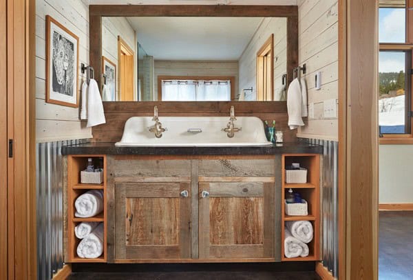 Combine Modern and Classic Sink Vanity Decor