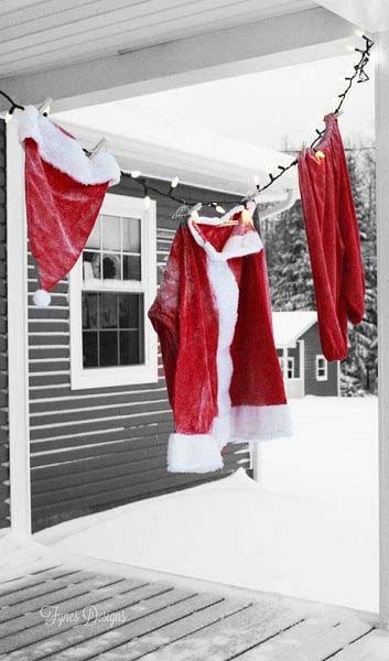 Use Christmas Lights as Hanging Line for Santa’s Clothes