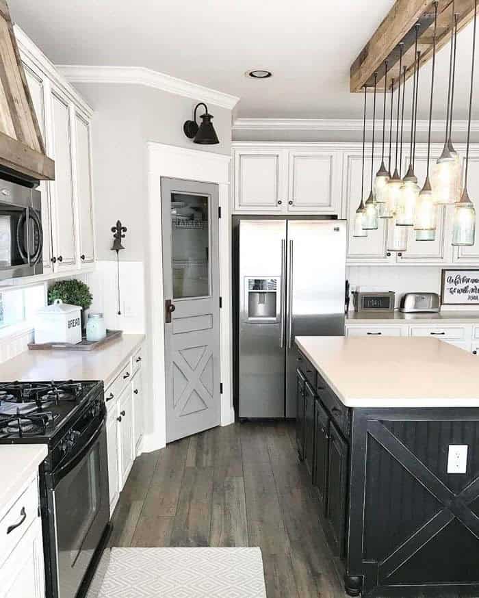 Modern Farmhouse Kitchen Design