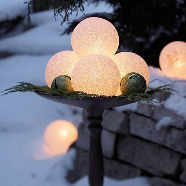 Create an Enchanting Display with Luminous Holiday Globes