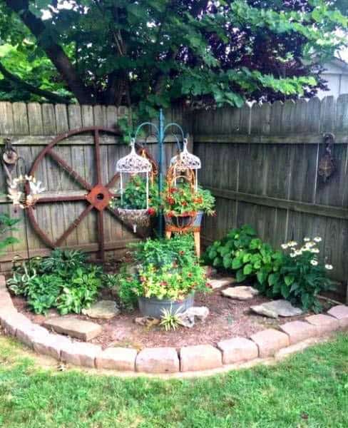 Bring Vintage Charm to Your Garden with Classic Elements